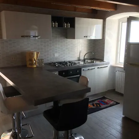 Cadelagnel * Castelletto Di Brenzone