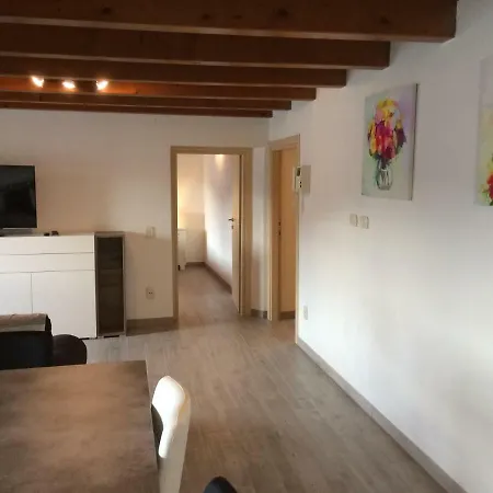 Appartement Cadelagnel *