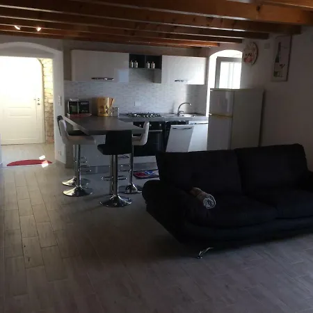 Apartament Cadelagnel