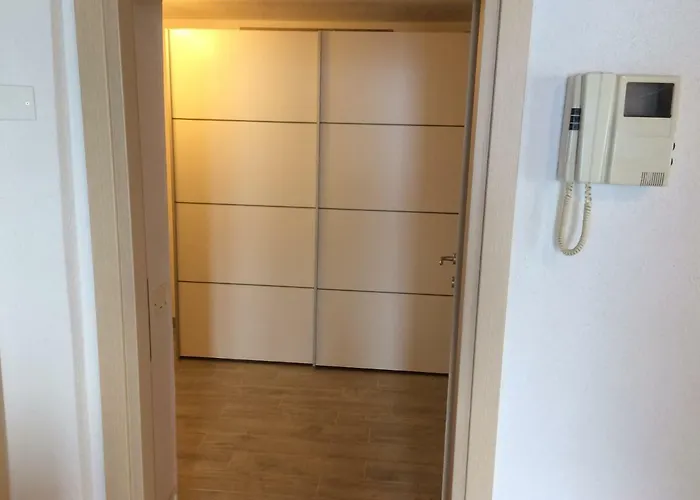 Cadelagnel شقة